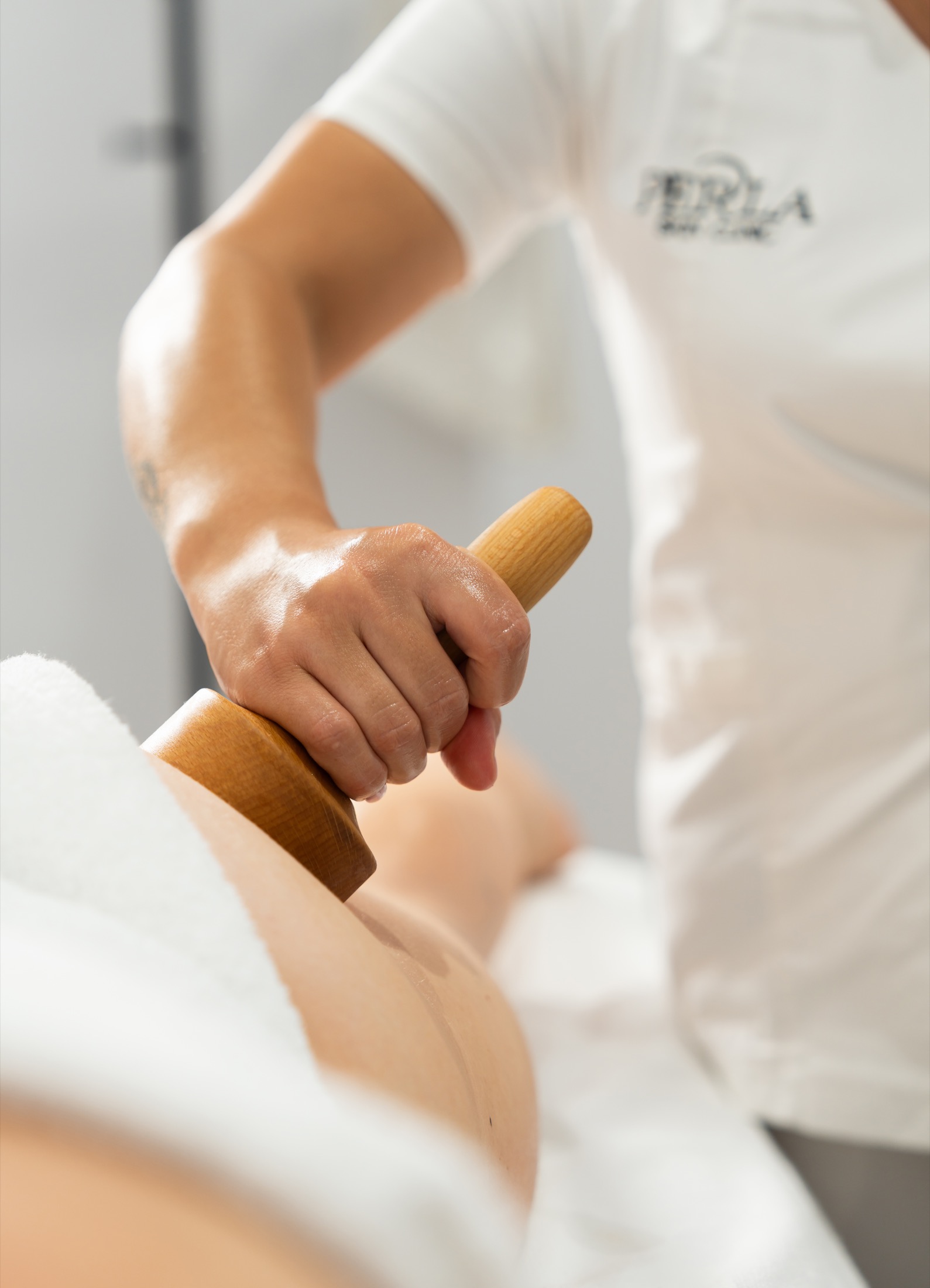 Trajtim profesional trupi në Perla Skin Clinic